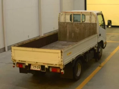 Hino DUTRO