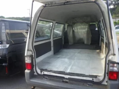 Mazda BONGO VAN