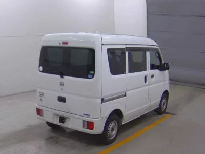 Nissan CLIPPER VAN