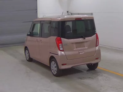 Mitsubishi EK SPACE