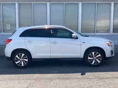 Mitsubishi RVR