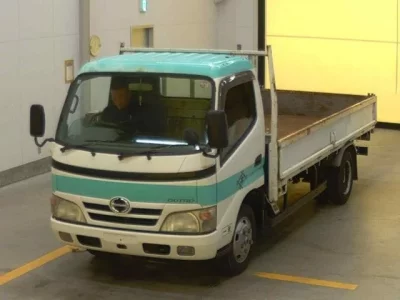 Hino DUTRO