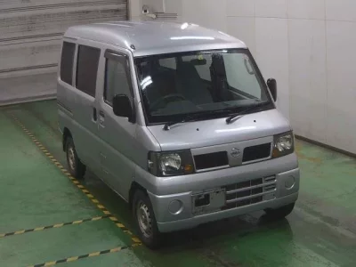 Nissan CLIPPER VAN