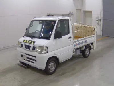 Nissan CLIPPER TRUCK