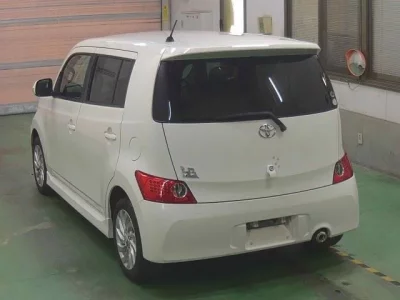 Toyota BB