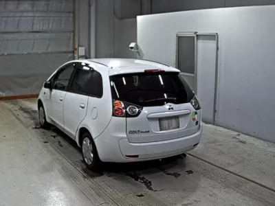 Mitsubishi COLT PLUS