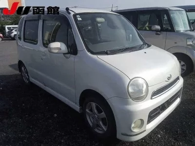 Daihatsu MOVE LATTE