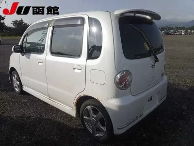 Daihatsu MOVE LATTE