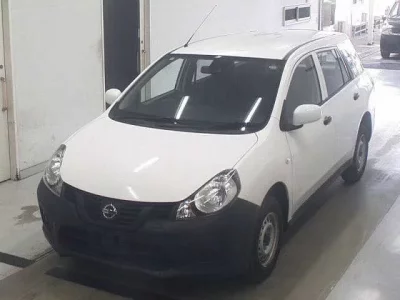 Nissan AD