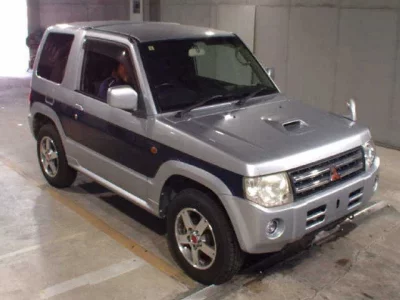 Mitsubishi PAJERO MINI