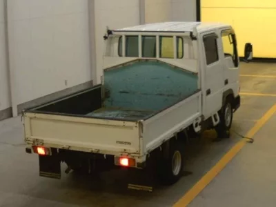 Mazda TITAN