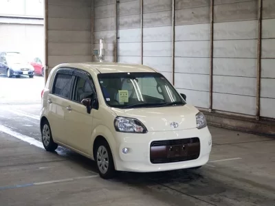 Toyota PORTE