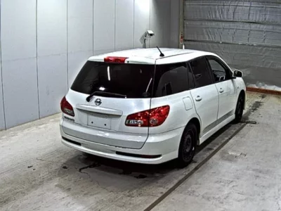 Nissan WINGROAD