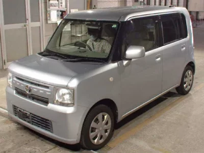 Toyota PIXIS SPACE