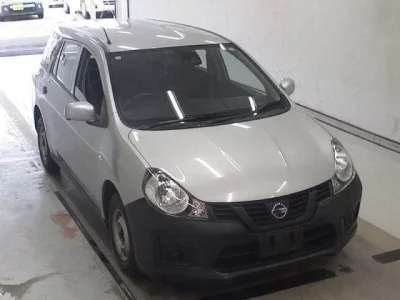 Nissan AD