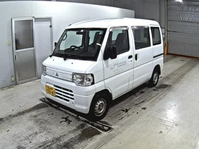 Mitsubishi MINICAB VAN