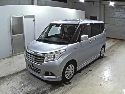 Mitsubishi DELICA D2