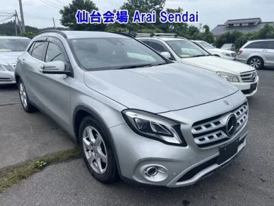 Mercedes-Benz GLA CLASS