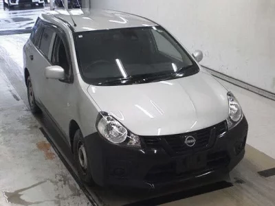 Nissan AD