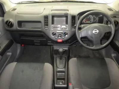 Nissan AD