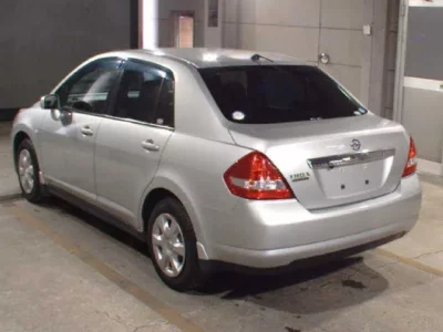 Nissan TIIDA LATIO