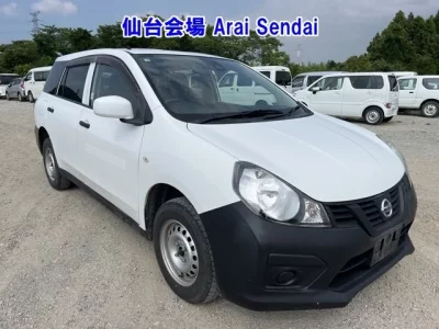 Nissan AD