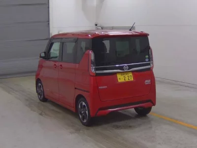 Nissan ROOX
