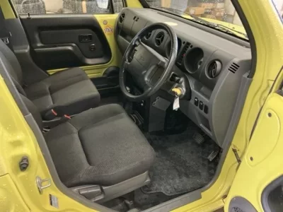 Daihatsu NAKED