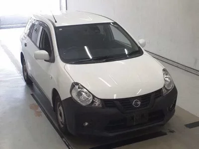 Nissan AD