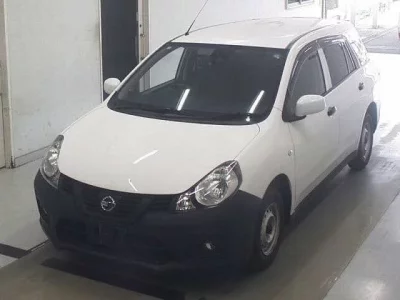 Nissan AD
