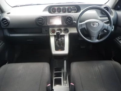 Toyota COROLLA RUMION
