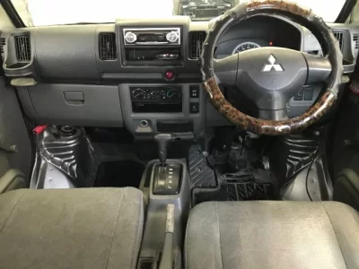 Mitsubishi MINICAB VAN