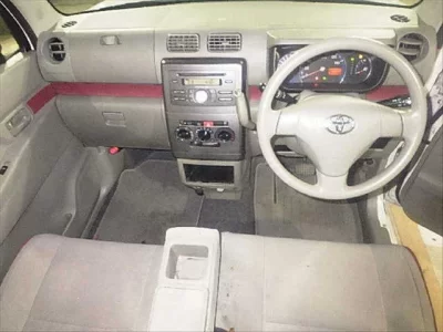 Toyota PIXIS SPACE
