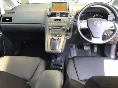 Lexus HS