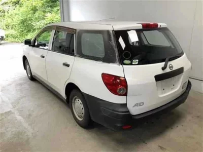 Nissan AD