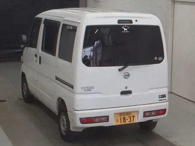 Nissan CLIPPER VAN