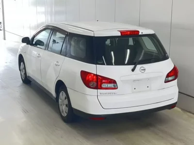 Nissan WINGROAD