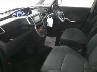 Mitsubishi DELICA D2
