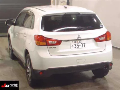 Mitsubishi RVR