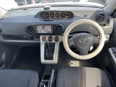 Toyota COROLLA RUMION