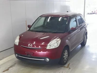 Mazda VERISA
