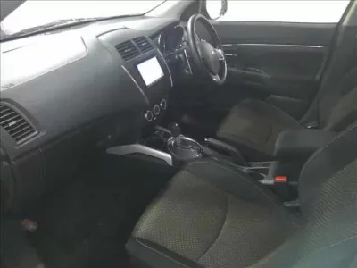 Mitsubishi RVR