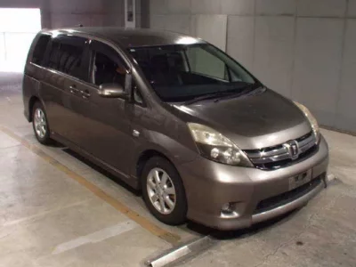 Toyota ISIS