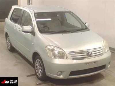 Toyota RAUM