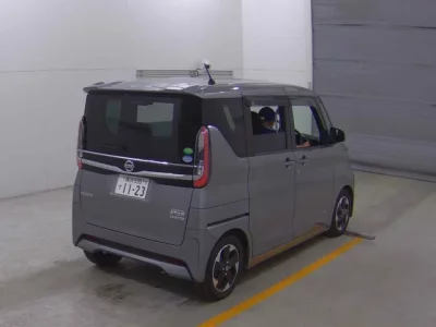Nissan ROOX