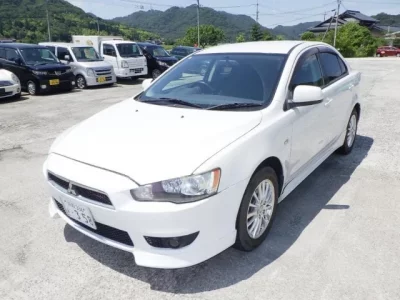 Mitsubishi GALANT FORTIS