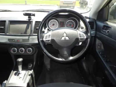 Mitsubishi GALANT FORTIS