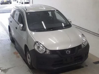 Nissan AD