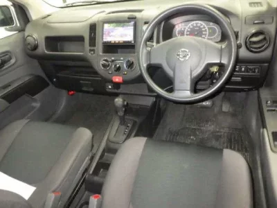 Nissan AD