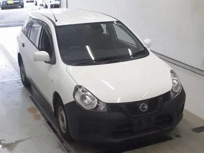 Nissan AD